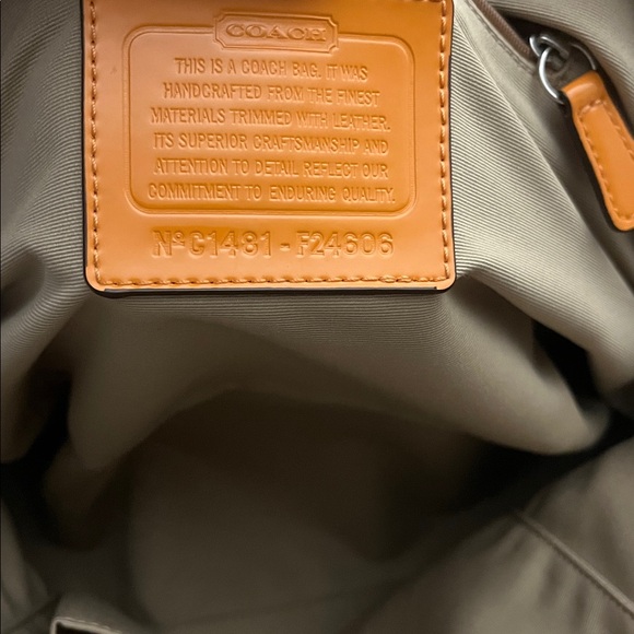 Coach Bundle - Picture 9 of 16